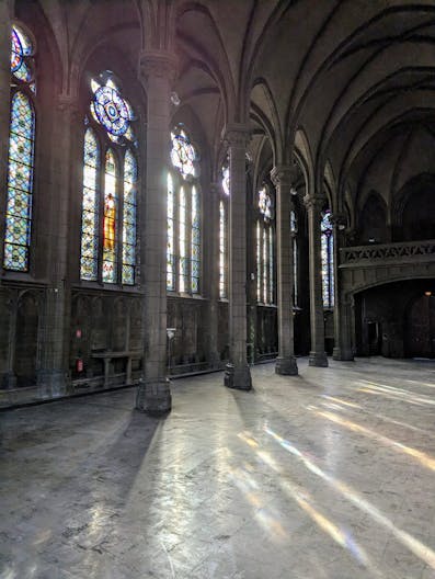 Runway Venue - Grande chapelle dans un ancien couvent en plein Paris - Image 0