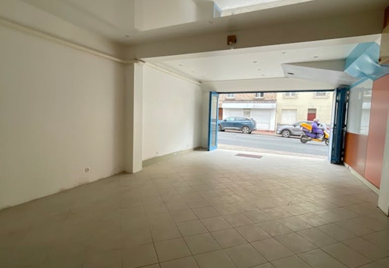 Boulevard Rodin Pop Up Boutique - Image 2