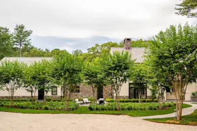 Luxurious 8 Bedroom House with Pool/Tennis Court - East Hampton - Image 2