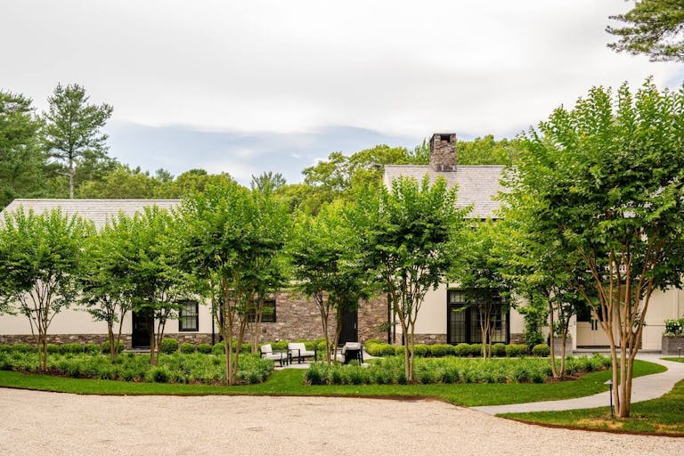Luxurious 8 Bedroom House with Pool/Tennis Court - East Hampton - Image 2