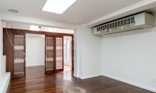 Standard Retail Space on the UES - Image 3