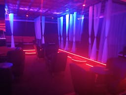 Chic Exotic Lounge - Image 9