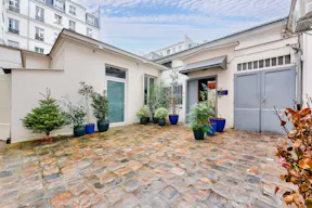 Maison Boetie Showroom - Image 23