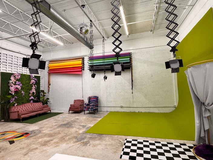 Miami Photo Studio - Image 1