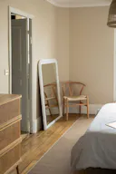 Appartement Parisien Design Contemporain - Image 13