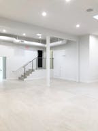 Beverly Hills Luxury Fashion Retail Showroom & Creative Space (North & West Showrooms) - Image 10