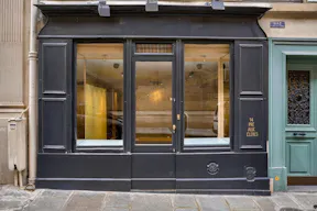 Pop-Up Boutique - Image 0