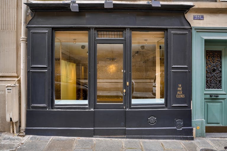 Pop-Up Boutique - Image 0