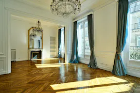 Les Étages Rivoli - Eugenie - Image 10