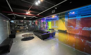 Manhattan Showroom - Image 3