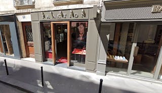 Boutique Shop in Saint-Germain - Image 0