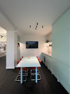 Rue du temple Showroom - Image 1