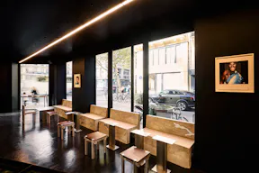 Concept store & Bar design au cœur du Marais – pop-up et showroom - Image 4