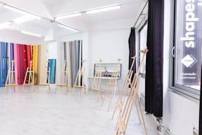 Un showroom 100% modulable dans le haut-Marais avec des volumes industriels. - Image 14