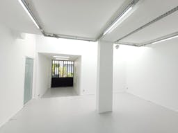 Oberkampf Fashion Showroom - Image 7