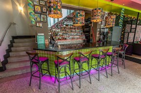 Stunning Hotel at South Beach with all amenities for your event - Image 6