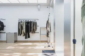Élégant Showroom à Paris - Image 2