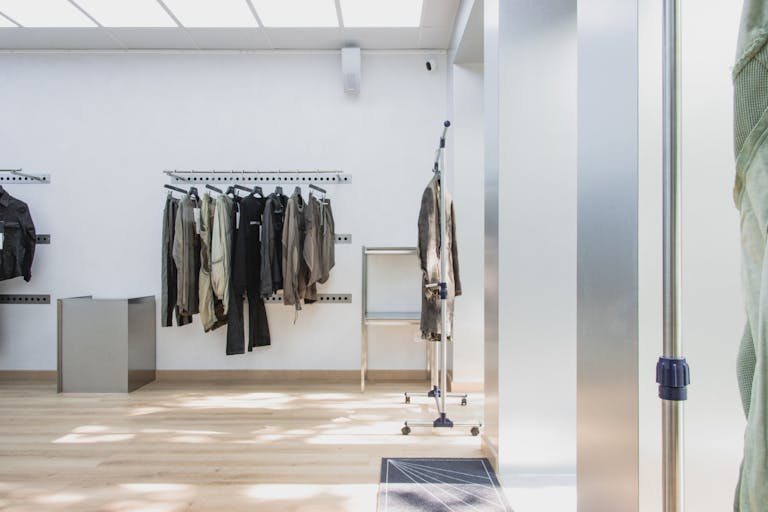 Élégant Showroom à Paris - Image 2
