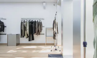 Élégant Showroom à Paris - Image 2