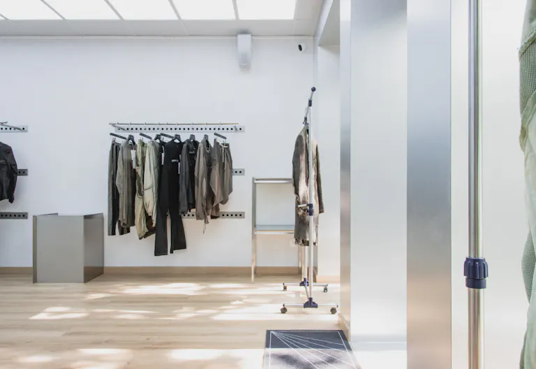 Élégant Showroom à Paris - Image 2