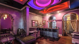 Unique Multi-themed space in a Historical Pasadena building - Image 7