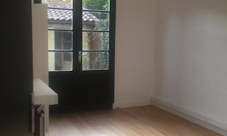 Bureau 10M2 en plein coeur des Chartrons, avec acc�s cuisine et jardin - Image 1