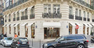 Corner Boutique - Prime Area - Triangle d'Or - Image 0
