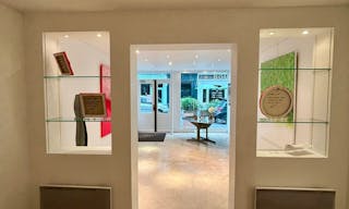Galerie , boutique, de luxe au coeur de Saint Germain - Image 9