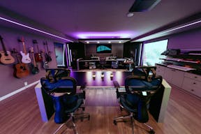 Fully Supported State-of-the-Art Creative Incubator In Los Angeles - Image 0