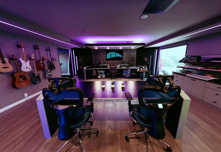 Fully Supported State-of-the-Art Creative Incubator In Los Angeles - Image 0