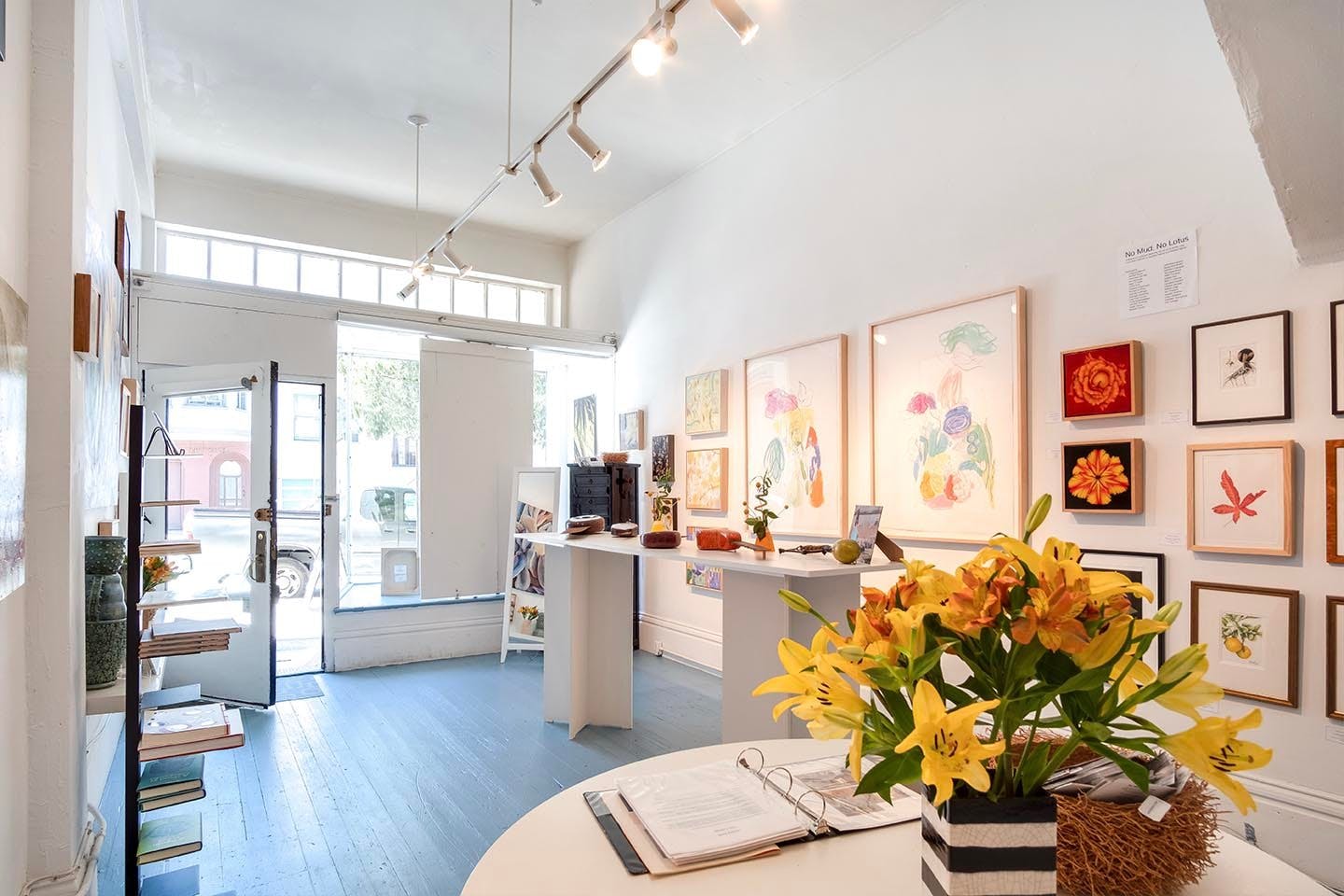 Modern Pop-Up Gallery in Nob Hill