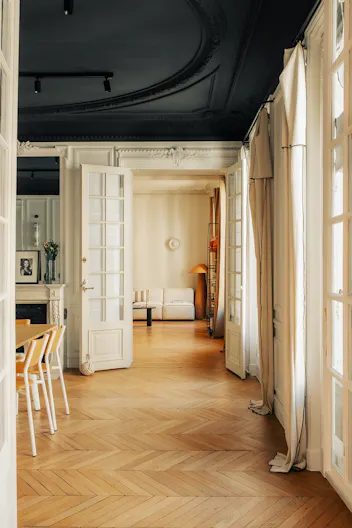 Elegant Apartment for Rent - Paris 8th Arrondissement - Near Madeleine - Image 2