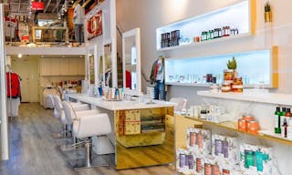 Hair Salon Chair Rental, Fully Equipped, Daily or Monthly - Image 0