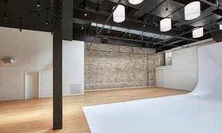 Flexible Showroom in East Village - Image 14