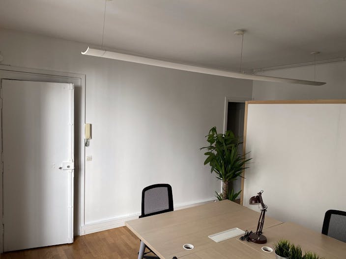 AU COEUR DE PARIS - BEAUX BUREAUX � LOUER  MEUBLES - COURTE DUREE POSSIBLE - RUE DU CHEVALIER DE SAINT GEORGES - Image 3