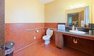 Industrial multi- use space in sacramento - Image 8