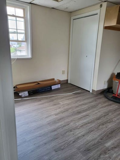 Warehouse/Office Space Bristol, CT - Image 1