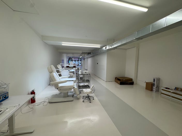 Commercial Space Just One Block from Union Square - Image 3