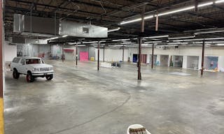 All Inclusive Multimedia Warehouse - perfect for events, photo shoots, music videos, and other creative film projects - Image 8