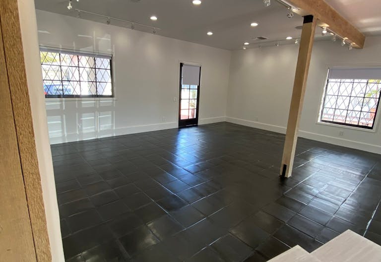 Gallery space for rent in Historic San Juan Capistrano - Image 4
