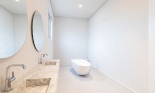 Soiree Rooftop with Skyline View - Image 1