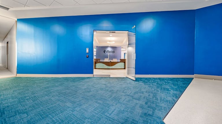 New concept in fully furnished offices for rent on a short term, temporary and virtual services - Image 2