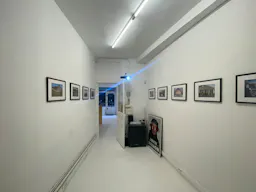 Sophisticated Boutique in the 9th district - Image 17