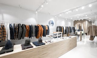 Boutique - Showroom Le Marais Rue du Temple - Image 8