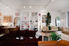 Fashion Pop-up store/Front Store/ Design & Artist Loft in Prime Williamsburg - Image 4