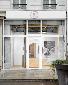Boutique Ephémère en face des Bains, au coeur du Marais - Image 0