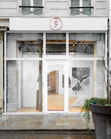 Boutique Ephémère en face des Bains, au coeur du Marais - Image 0