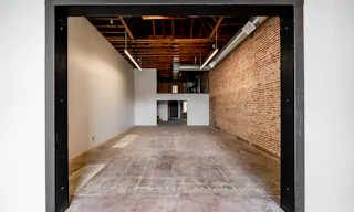 Stunning Retail Space on Iconic Sunset Boulevard - Image 5