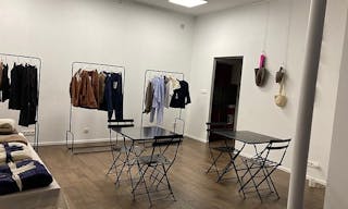Gallery / Showroom space between Bastille and R�publique - Image 11