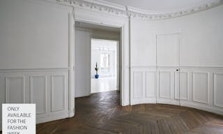 Beautiful Art Gallery - Image 17